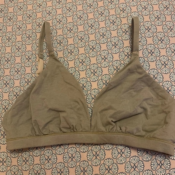 skims triangle bralette